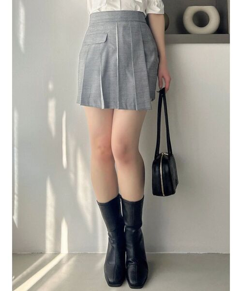dazzlin(ダズリン)の「プリーツラップミニスカート(スカート・レディース・ベージュ/その他1/チャコールグレー・SMALL/MEDIUM)」の3枚目の写真
