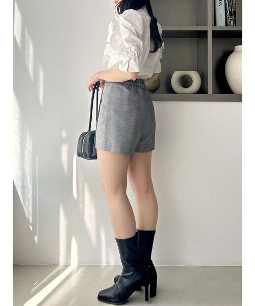 dazzlin(ダズリン)の「プリーツラップミニスカート(スカート・レディース・ベージュ/その他1/チャコールグレー・SMALL/MEDIUM)」の16枚目の写真
