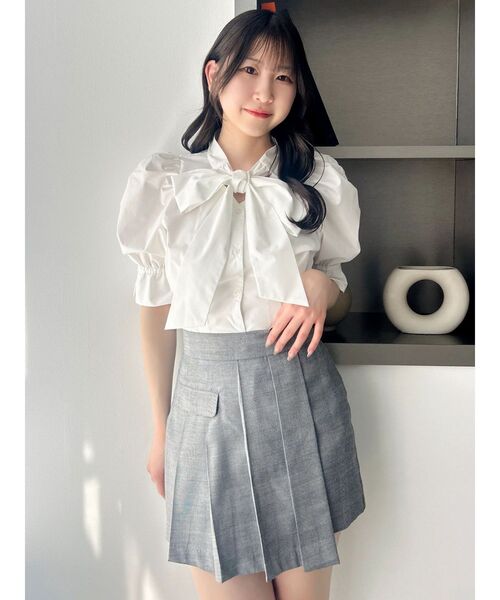 dazzlin(ダズリン)の「プリーツラップミニスカート(スカート・レディース・ベージュ/その他1/チャコールグレー・SMALL/MEDIUM)」の11枚目の写真