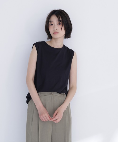 NATURAL BEAUTY BASIC（ナチュラルビューティーベーシック）の「メタルポイントノースリーブカットソ－（Tシャツ/カットソー・レディース・ダークブラウン/オフホワイト/チャコールグレー/ブラック・FREE）」の14枚目の写真