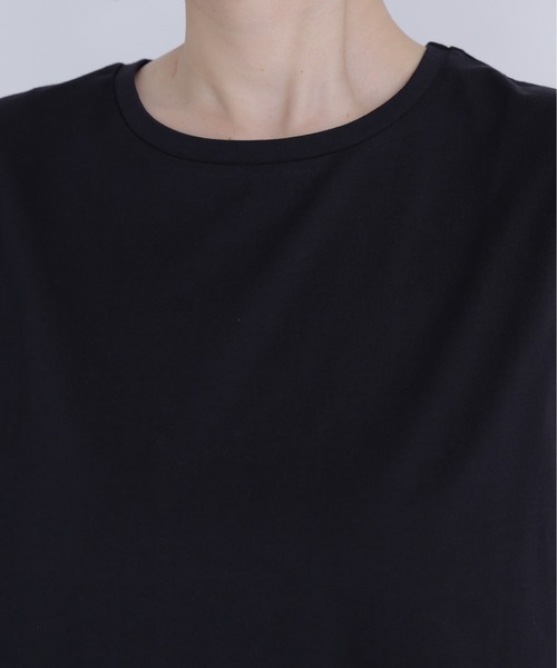 NATURAL BEAUTY BASIC（ナチュラルビューティーベーシック）の「メタルポイントノースリーブカットソ－（Tシャツ/カットソー・レディース・ダークブラウン/オフホワイト/チャコールグレー/ブラック・FREE）」の22枚目の写真