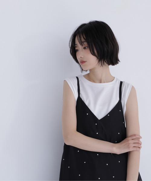 NATURAL BEAUTY BASIC（ナチュラルビューティーベーシック）の「メタルポイントノースリーブカットソ－（Tシャツ/カットソー・レディース・ダークブラウン/オフホワイト/チャコールグレー/ブラック・FREE）」の7枚目の写真