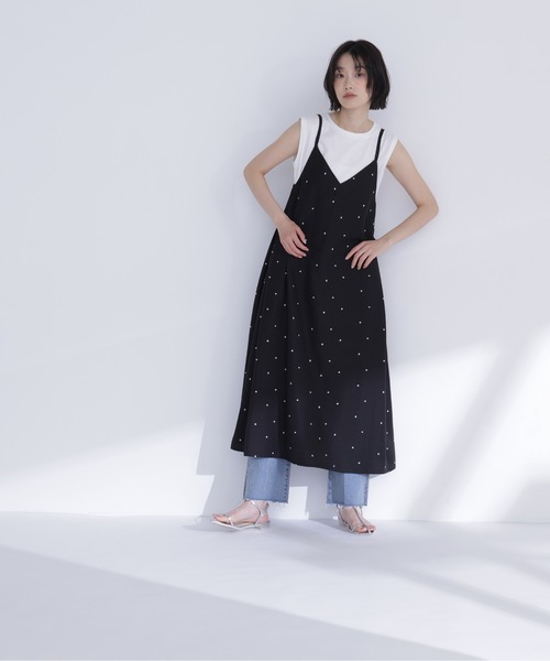 NATURAL BEAUTY BASIC（ナチュラルビューティーベーシック）の「メタルポイントノースリーブカットソ－（Tシャツ/カットソー・レディース・ダークブラウン/オフホワイト/チャコールグレー/ブラック・FREE）」の8枚目の写真
