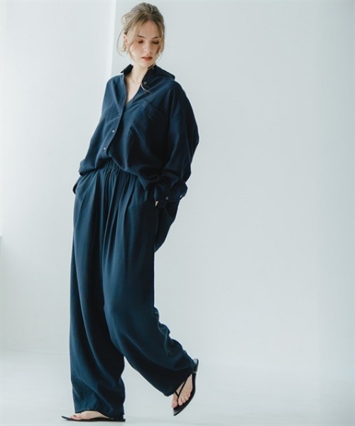 Maison INNESS(メゾンアイネス)の「ニュアンスエアリードビーコクーンパンツ(その他パンツ・レディース・ネイビー・5L/4L/3L/LL/L/M/S)」の6枚目の写真