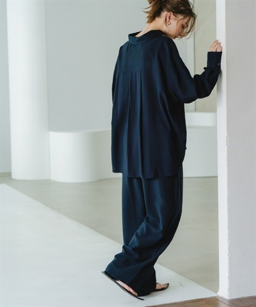 Maison INNESS(メゾンアイネス)の「ニュアンスエアリードビーコクーンパンツ(その他パンツ・レディース・ネイビー・5L/4L/3L/LL/L/M/S)」の7枚目の写真