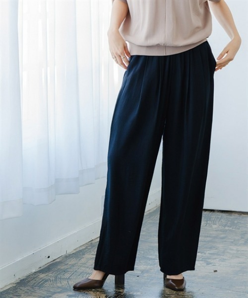 Maison INNESS(メゾンアイネス)の「ニュアンスエアリードビーコクーンパンツ(その他パンツ・レディース・ネイビー・5L/4L/3L/LL/L/M/S)」の12枚目の写真