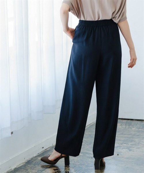 Maison INNESS(メゾンアイネス)の「ニュアンスエアリードビーコクーンパンツ(その他パンツ・レディース・ネイビー・5L/4L/3L/LL/L/M/S)」の17枚目の写真