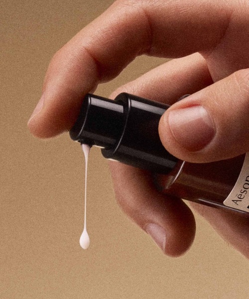 ソラス リプレニッシング ハイドレーション ハンド セラム 30mL