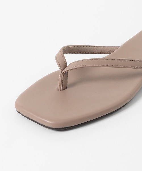 URBAN RESEARCH Sonny Label（アーバンリサーチサニーレーベル）の「軽量フラットトングサンダル（サンダル・レディース・ベージュ/ブラック/ブラウン・LARGE/SMALL/MEDIUM）」の15枚目の写真