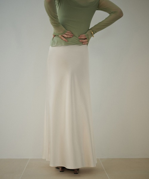 LAULEN（ローレン）の「satin narrow flare long skirt /サテンナローフレアロングスカート（スカート・レディース・アイボリー/ライトグリーン/ラベンダー・S/M）」の22枚目の写真
