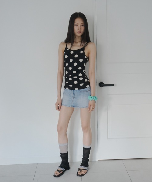 FEKETE(フェケテ)の「polka camisole / ドットキャミソール(キャミソール・レディース・ブラック/ホワイト・LARGE/MEDIUM/SMALL)」の12枚目の写真