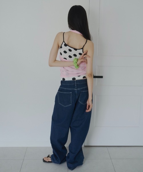 FEKETE(フェケテ)の「polka camisole / ドットキャミソール(キャミソール・レディース・ブラック/ホワイト・LARGE/MEDIUM/SMALL)」の5枚目の写真