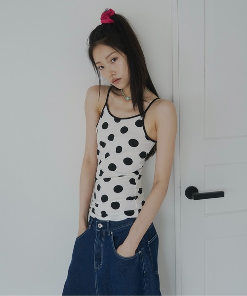 FEKETE(フェケテ)の「polka camisole / ドットキャミソール(キャミソール・レディース・ブラック/ホワイト・LARGE/MEDIUM/SMALL)」の21枚目の写真