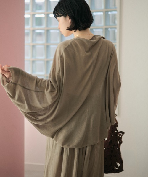 LAULEN（ローレン）の「drape dolman sleeve knit cardigan /ドレープドルマンスリーブニットカーディガン（カーディガン/ボレロ・レディース・ブラウン/オートミール/ベージュ/ブラック・FREE）」の10枚目の写真