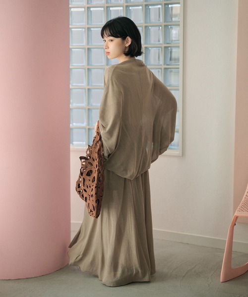 LAULEN（ローレン）の「drape dolman sleeve knit cardigan /ドレープドルマンスリーブニットカーディガン（カーディガン/ボレロ・レディース・ブラウン/オートミール/ベージュ/ブラック・FREE）」の15枚目の写真