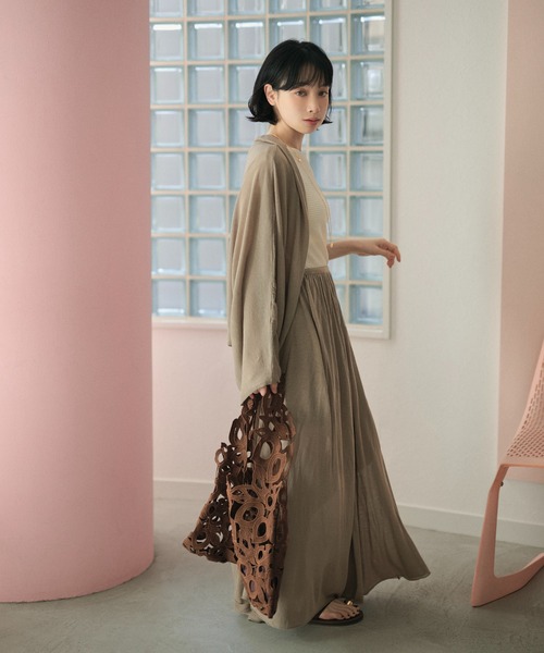 LAULEN（ローレン）の「drape dolman sleeve knit cardigan /ドレープドルマンスリーブニットカーディガン（カーディガン/ボレロ・レディース・ブラウン/オートミール/ベージュ/ブラック・FREE）」の17枚目の写真
