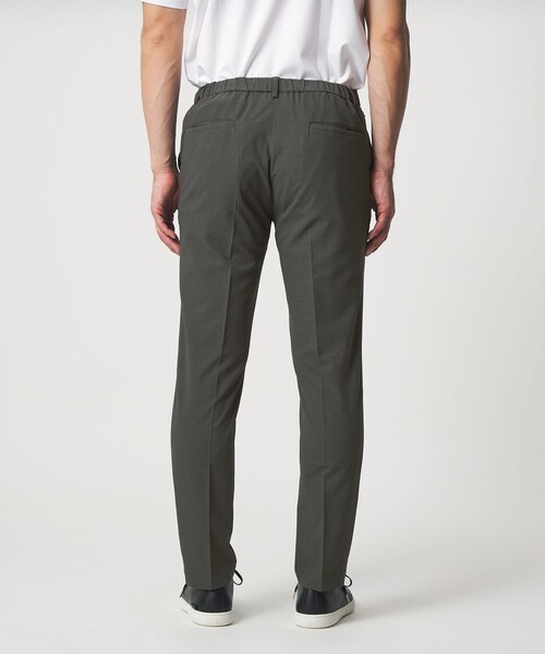 UNITED ARROWS(ユナイテッドアローズ)の「ライトサッカー ノープリーツ テーパードパンツ UA COZY ウォッシャブル 2WAYストレッチ(スラックス・メンズ・オリーブ/ネイビー・L/XL/M/S/XXL)」の14枚目の写真