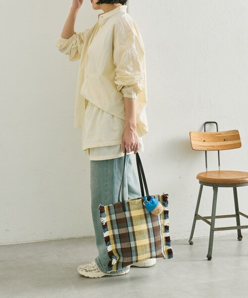 ear PAPILLONNER(イアパピヨネ)の「【Jhuri Shate (ジュリシャテ)】ラグトートバッグ(トートバッグ・レディース・ピンク/ブルー/ブラック・FREE)」の11枚目の写真
