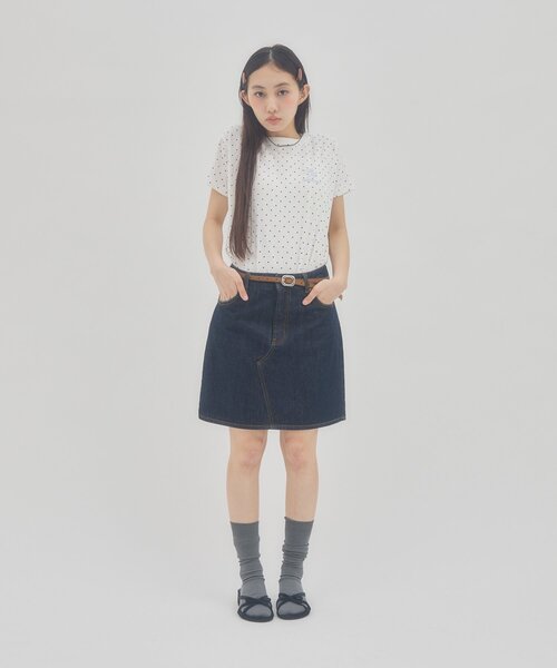 DISCOAT(ディスコート)の「【umm.】ドット刺繍ロゴ半袖Tシャツ(Tシャツ/カットソー・レディース・オフホワイト/ブラック・FREE)」の8枚目の写真