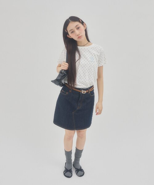 DISCOAT(ディスコート)の「【umm.】ドット刺繍ロゴ半袖Tシャツ(Tシャツ/カットソー・レディース・オフホワイト/ブラック・FREE)」の12枚目の写真