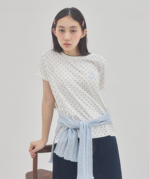DISCOAT(ディスコート)の「【umm.】ドット刺繍ロゴ半袖Tシャツ(Tシャツ/カットソー・レディース・オフホワイト/ブラック・FREE)」の15枚目の写真