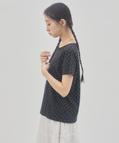 DISCOAT(ディスコート)の「【umm.】ドット刺繍ロゴ半袖Tシャツ(Tシャツ/カットソー・レディース・オフホワイト/ブラック・FREE)」の20枚目の写真