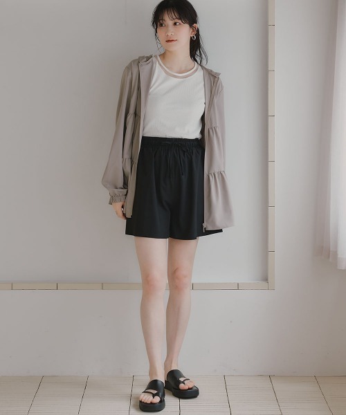 slattgir（スラットジール）の「高身長　フレアショートパンツ（ＵＶカット・接触冷感）（トールサイズ）（その他パンツ・レディース・ブラック・TM/TL/TLL/T3L/T4L/T5L）」の6枚目の写真