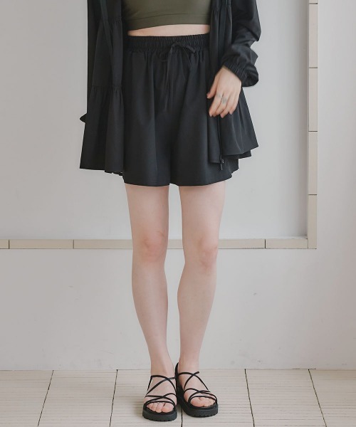slattgir（スラットジール）の「高身長　フレアショートパンツ（ＵＶカット・接触冷感）（トールサイズ）（その他パンツ・レディース・ブラック・TM/TL/TLL/T3L/T4L/T5L）」の8枚目の写真