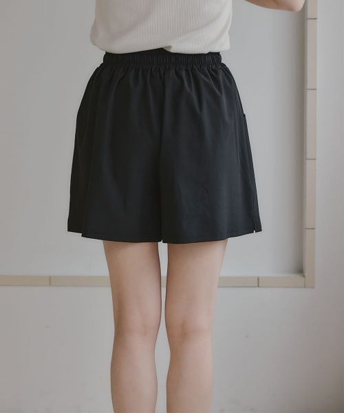 slattgir（スラットジール）の「高身長　フレアショートパンツ（ＵＶカット・接触冷感）（トールサイズ）（その他パンツ・レディース・ブラック・TM/TL/TLL/T3L/T4L/T5L）」の11枚目の写真