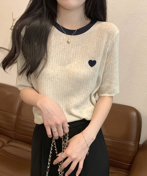 LAFFMO(ラフモ)の「ハート刺繍バイカラーリブTシャツ(Tシャツ/カットソー・レディース・ベージュ/ネイビー・F)」の10枚目の写真