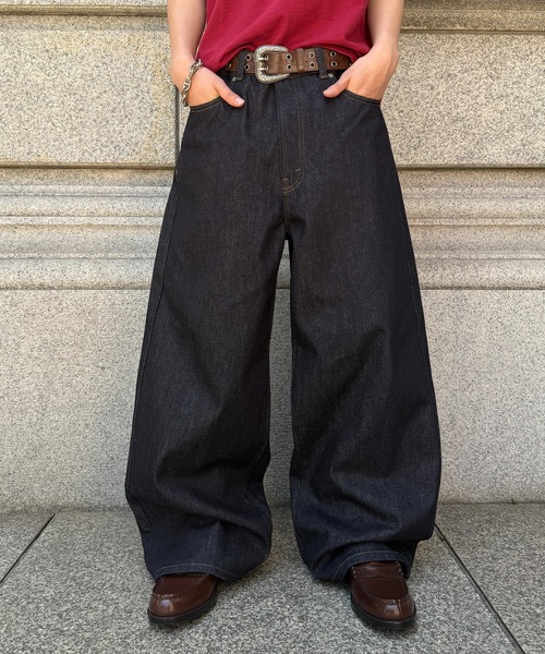 kutir(クティール)の「WIDE SILHOUETTE RIGID DENIM PANTS/ワイドシルエットリジットデニムパンツ(デニムパンツ・メンズ・ブラック/インディゴブルー・MEDIUM/LARGE/SMALL)」の2枚目の写真