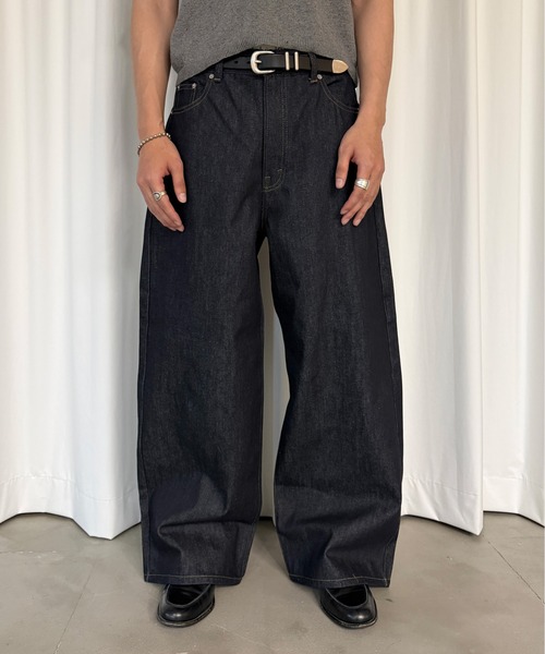 kutir(クティール)の「WIDE SILHOUETTE RIGID DENIM PANTS/ワイドシルエットリジットデニムパンツ(デニムパンツ・メンズ・ブラック/インディゴブルー・MEDIUM/LARGE/SMALL)」の6枚目の写真