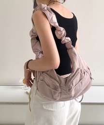 LYEON（リヨン）の「ショルダーバッグ（ショルダーバッグ）」