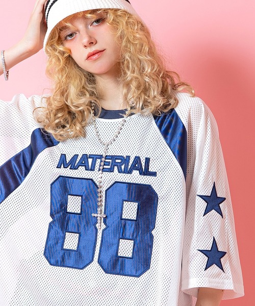 a.p.o.v.(エーピーオービー)の「a.p.o.v. ナンバリングワッペン&サテンライン切替メッシュオーバーサイズフットボールシャツ(Tシャツ/カットソー・メンズ・ホワイト/レッド/ブルー/ブラック・ONESIZE)」の8枚目の写真