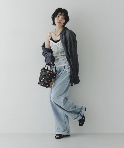 RODE SKO(ロデスコ)の「フラワーモチーフ雑材2WAYバッグ(ショルダーバッグ・レディース・ブラック/ベージュ・-)」の6枚目の写真