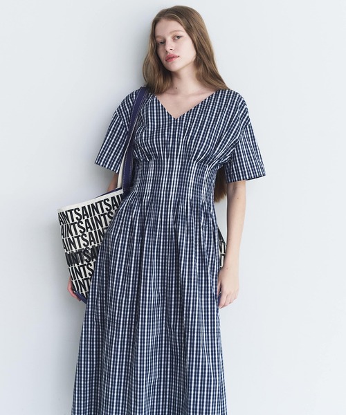 LE CIEL BLEU(ルシェルブルー)の「チェックラウンドフォームドレス / Checkered Round Form Dress(ワンピース・レディース・ライトブルー/ネイビー・36)」の16枚目の写真