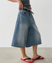 BUTTON UP（ボタンアップ）の「クラシックウォッシュドバミューダデニム (BLUE)（その他パンツ）」