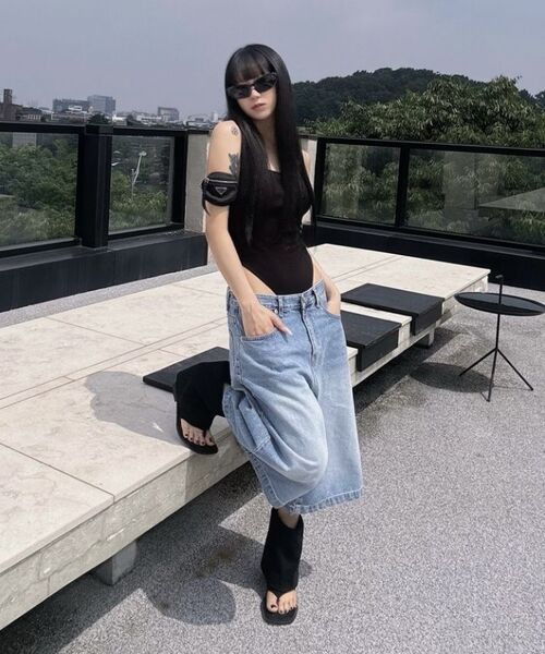 BUTTON UP(ボタンアップ)の「クラシックウォッシュドバミューダデニム (BLUE)(その他パンツ・レディース・その他・SMALL/MEDIUM/LARGE)」の6枚目の写真