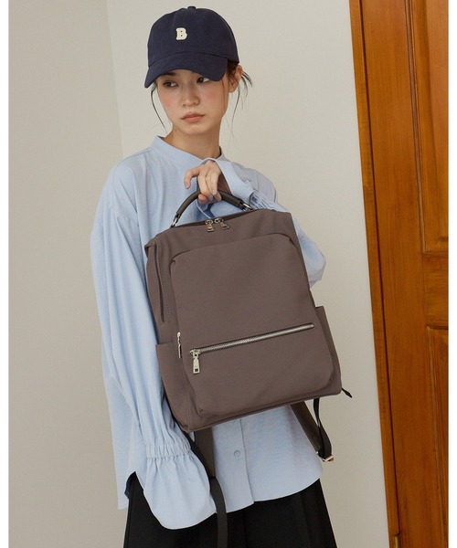GUSCIO（グッシオ）の「【グッシオベーシック】スクエア リュック ビジネスリュック 撥水 スリム きれいめ A4 通勤 通学（バックパック/リュック・レディース・ブラック/グレー/チャコールグレー・FREE）」の2枚目の写真