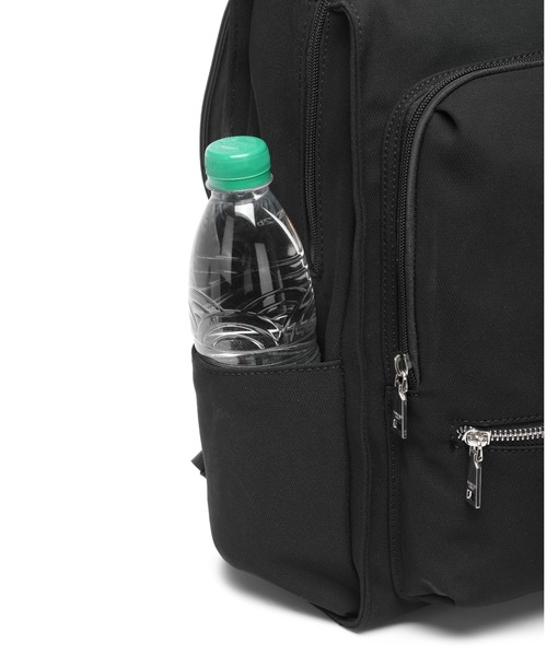 GUSCIO（グッシオ）の「【グッシオベーシック】スクエア リュック ビジネスリュック 撥水 スリム きれいめ A4 通勤 通学（バックパック/リュック・レディース・ブラック/グレー/チャコールグレー・FREE）」の12枚目の写真