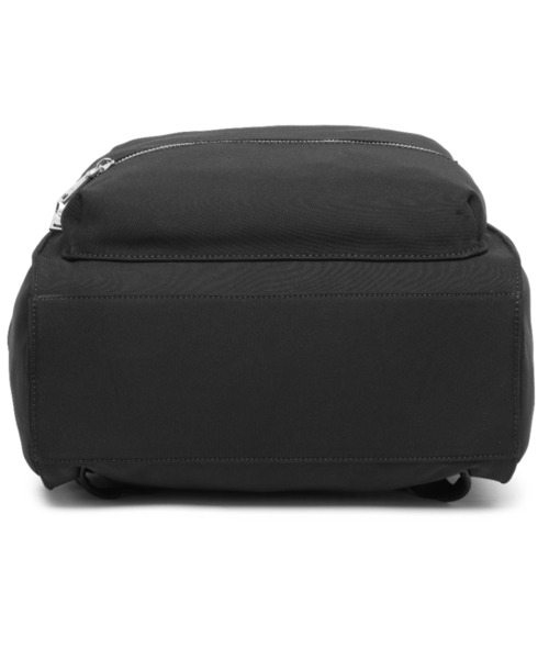 GUSCIO（グッシオ）の「【グッシオベーシック】スクエア リュック ビジネスリュック 撥水 スリム きれいめ A4 通勤 通学（バックパック/リュック・レディース・ブラック/グレー/チャコールグレー・FREE）」の8枚目の写真