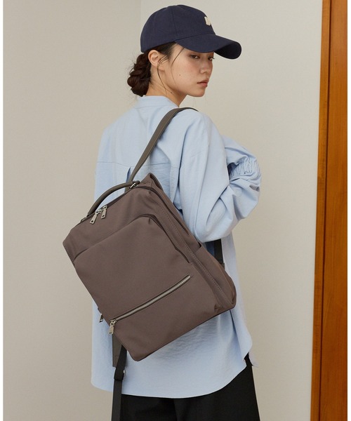 GUSCIO（グッシオ）の「【グッシオベーシック】スクエア リュック ビジネスリュック 撥水 スリム きれいめ A4 通勤 通学（バックパック/リュック・レディース・ブラック/グレー/チャコールグレー・FREE）」の19枚目の写真