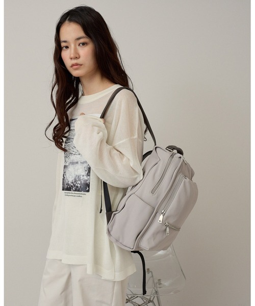 GUSCIO（グッシオ）の「【グッシオベーシック】スクエア リュック ビジネスリュック 撥水 スリム きれいめ A4 通勤 通学（バックパック/リュック・レディース・ブラック/グレー/チャコールグレー・FREE）」の20枚目の写真