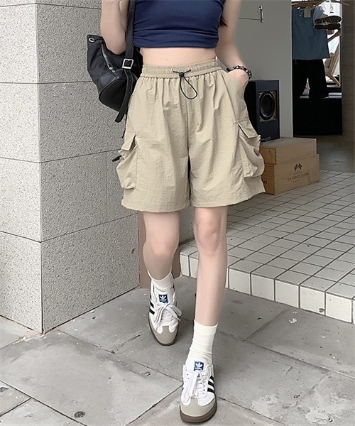 Dream garden（ドリームガーデン）の「イージーカーゴショーツ（カーゴパンツ・レディース・ブラック/カーキ/ピンク・L/XL/3XL/S/M/XXL）」の12枚目の写真