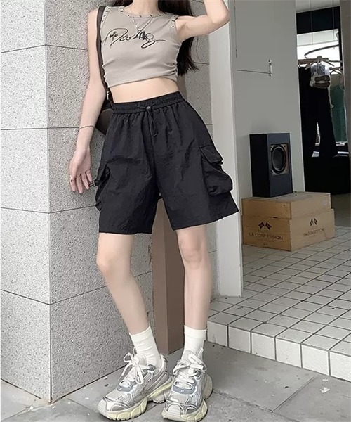 Dream garden（ドリームガーデン）の「イージーカーゴショーツ（カーゴパンツ・レディース・ブラック/カーキ/ピンク・L/XL/3XL/S/M/XXL）」の6枚目の写真
