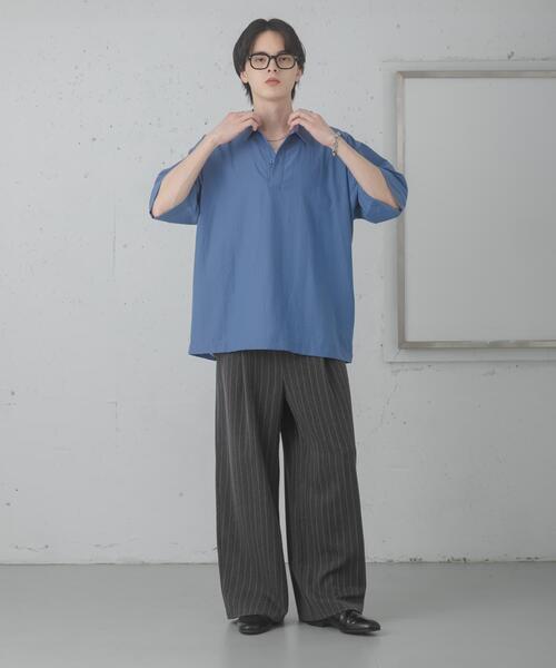 SENSE OF PLACE by URBAN RESEARCH(センスオブプレイスバイアーバンリサーチ)の「『接触冷感/速乾』スパンブロードプルオーバーシャツ(シャツ/ブラウス・メンズ・ブルー/ホワイト/ネイビー・LARGE/MEDIUM)」の20枚目の写真