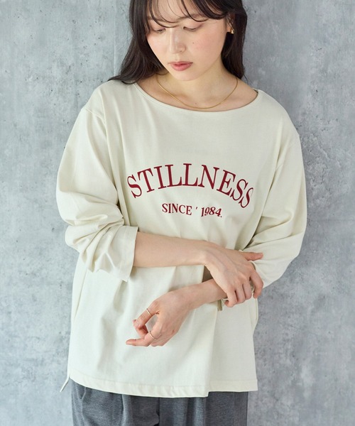 LAVEANGE（ラビアンジェ）の「フロッキーロゴプリントロンT｜綿100％/大人カジュアル/裾前後差/長袖（Tシャツ/カットソー・レディース・レッド/オフホワイト/ミント・M/5L/3L/4L/LL）」の4枚目の写真