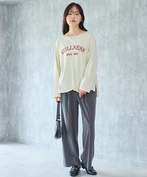 LAVEANGE（ラビアンジェ）の「フロッキーロゴプリントロンT｜綿100％/大人カジュアル/裾前後差/長袖（Tシャツ/カットソー・レディース・レッド/オフホワイト/ミント・M/5L/3L/4L/LL）」の11枚目の写真