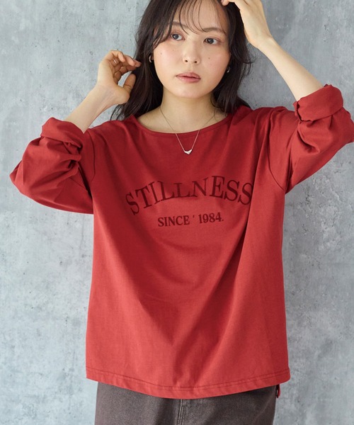 LAVEANGE（ラビアンジェ）の「フロッキーロゴプリントロンT｜綿100％/大人カジュアル/裾前後差/長袖（Tシャツ/カットソー・レディース・レッド/オフホワイト/ミント・M/5L/3L/4L/LL）」の19枚目の写真