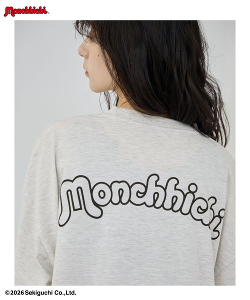 Mac-House(マックハウス)の「【 Monchhichi / モンチッチ 】 ルーズシルエットフォトTシャツ アクリルホルダーキー付き(Tシャツ/カットソー・レディース・チャコール/グレイッシュブルー/オートミール・FREE)」の14枚目の写真